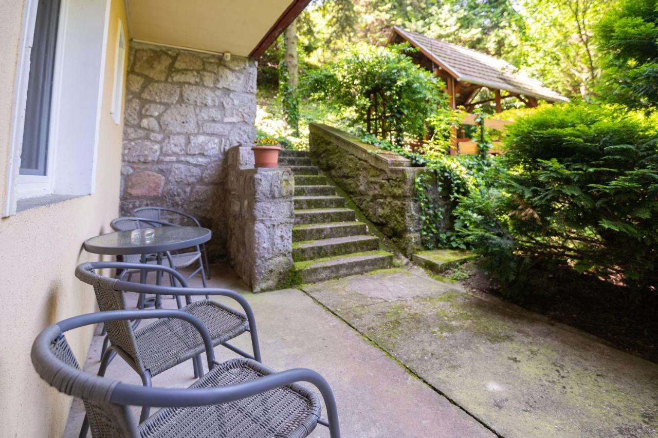 Harmonia Apartment